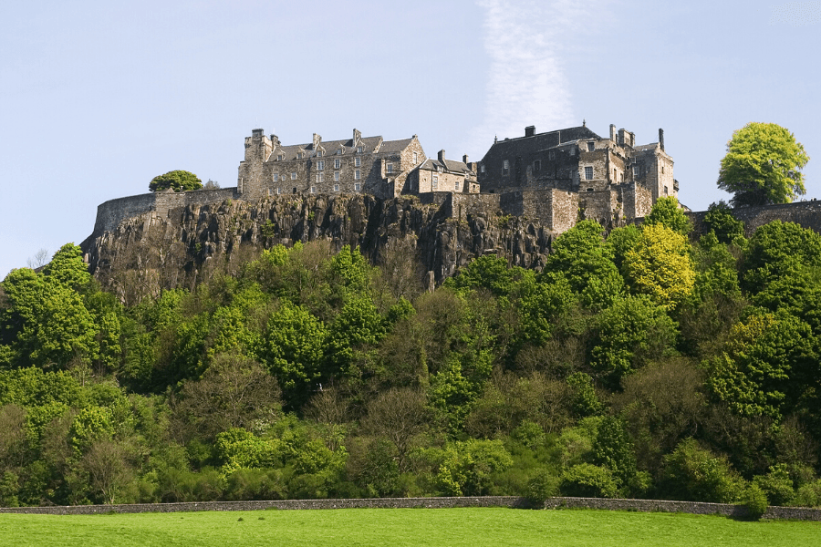 tour-gallery-https://ttand.imgix.net/a-little-brit-of-scirish-2020-stirling-castle-1581223910871.png